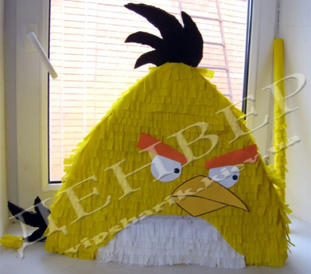 Пиньята Енгри Бердс желтая птичка+бита