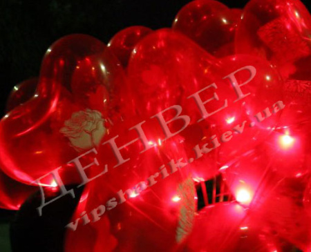 Светящиеся  красные сердца 12" с белым диодом