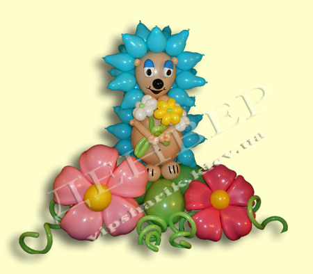 Ежик на полянке